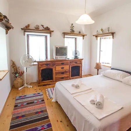 With Private River Beach Tatil Evi